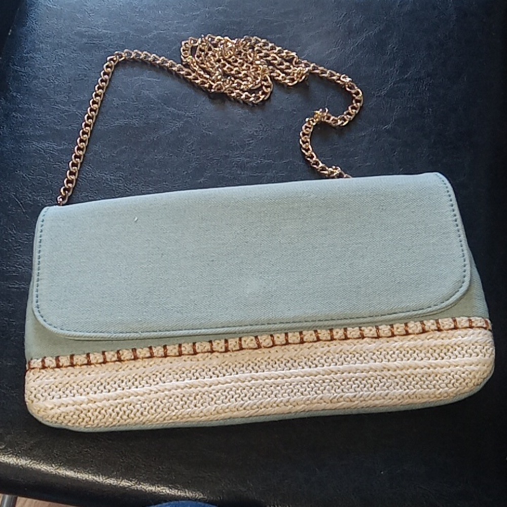 Urban Expressions Crossbody / Shoulder bag
